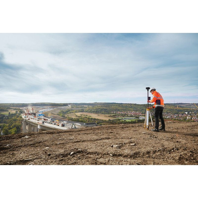 dji-phantom-4-rtk-d-rtk-2-mobile-station-combo~11