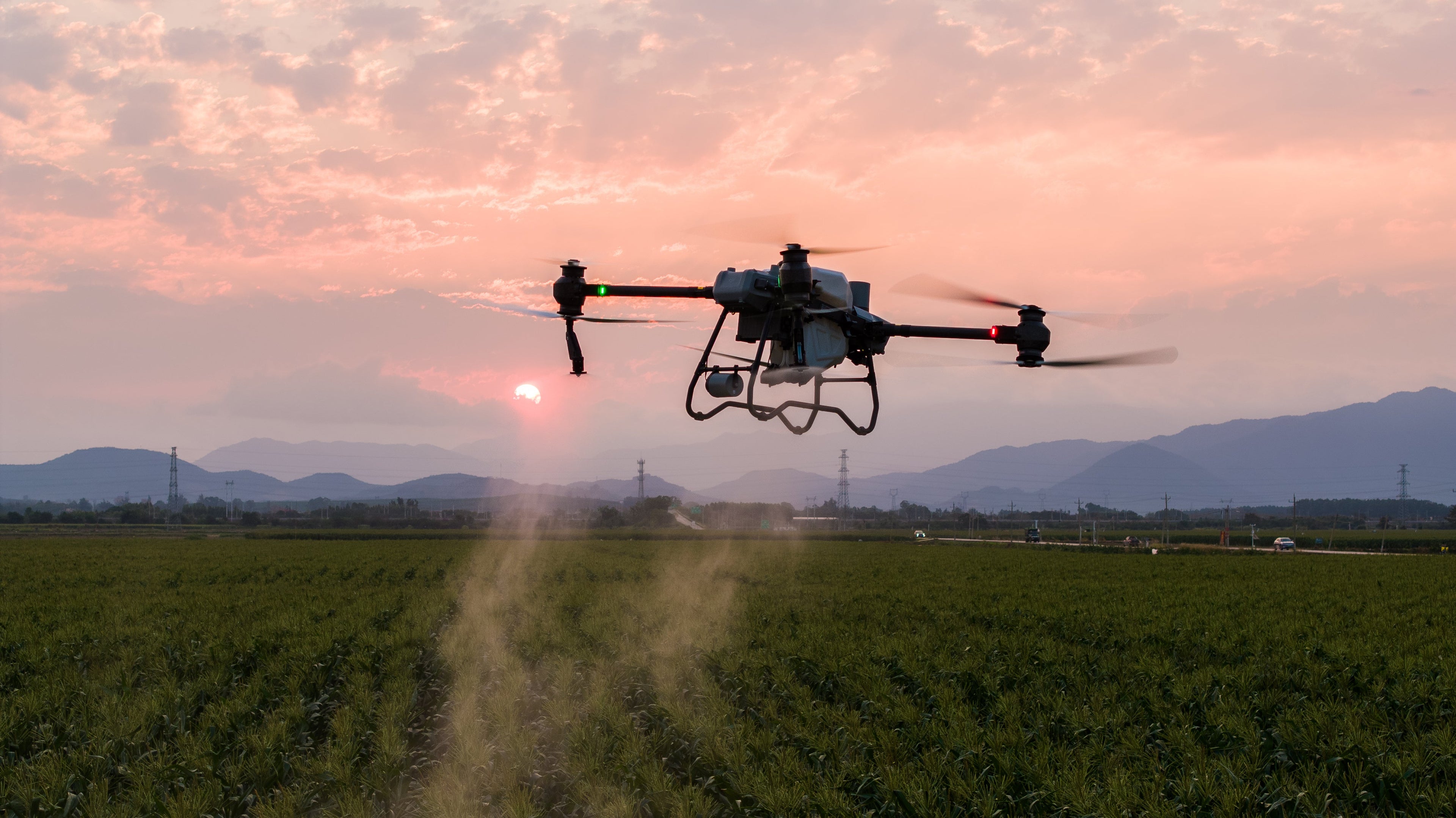 DJI Agras T50 im Einsatz – warum sich die Drohne für Landwirte wirklich lohnt